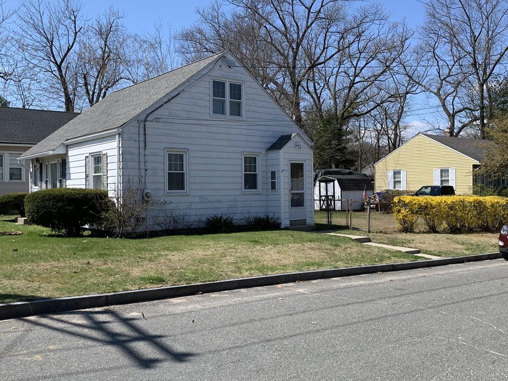 1302 Page Boulevard Springfield, MA 01104 - Photo 18 of 22 Gallery Image 18