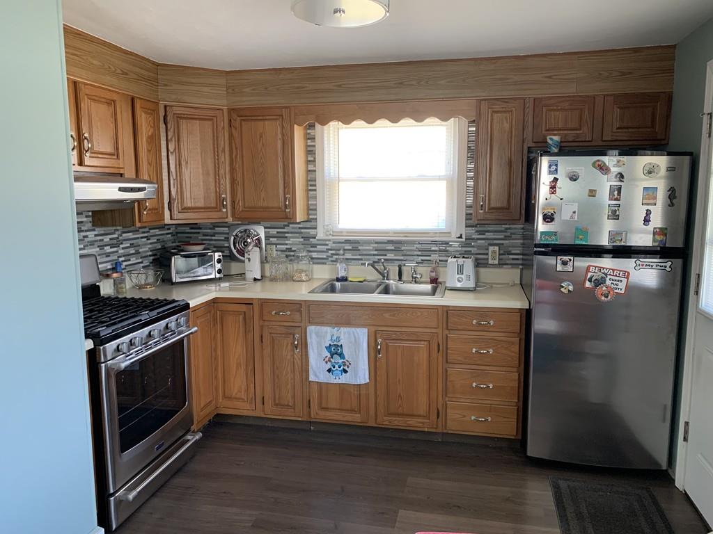 1302 Page Boulevard Springfield, MA 01104 - Photo 3 of 22 Gallery Image 3