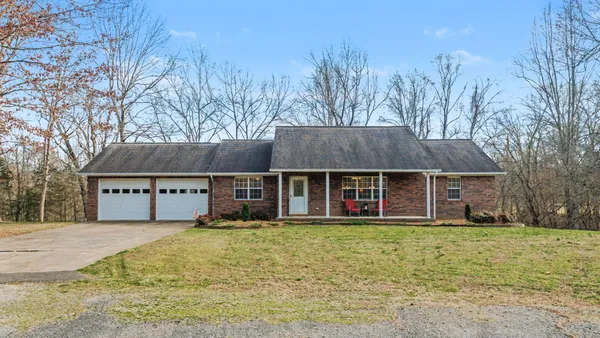 $324,900 | 70 Beaver Dam Cove, Paris, TN 38242