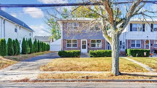 $3,600 | 34 North Maryland Avenue, Unit A, Port Washington, NY 11050
