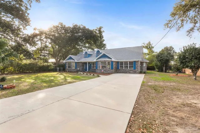 $320,000 | 6315 White Oak Drive, Pensacola, FL 32503