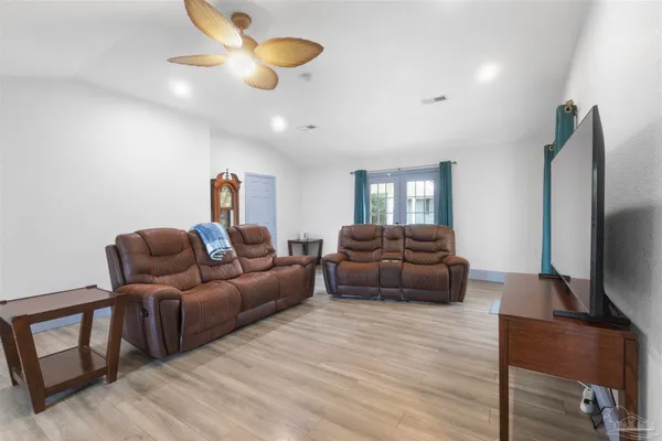 $315,000 | 6315 White Oak Drive, Pensacola, FL 32503