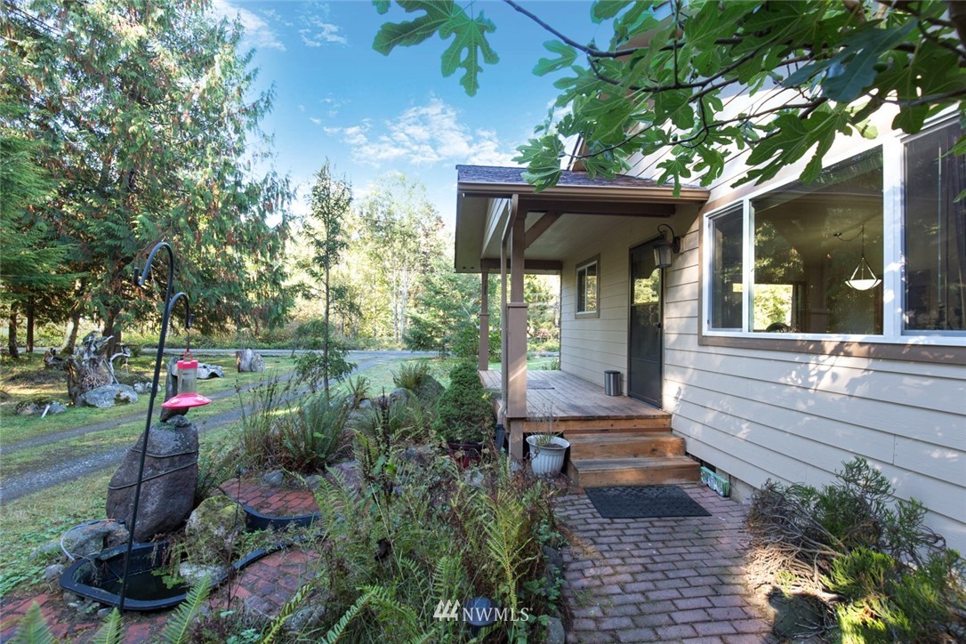 811 Pearce Road Port Angeles, WA 98362 - Photo 26 of 40 Gallery Image 26