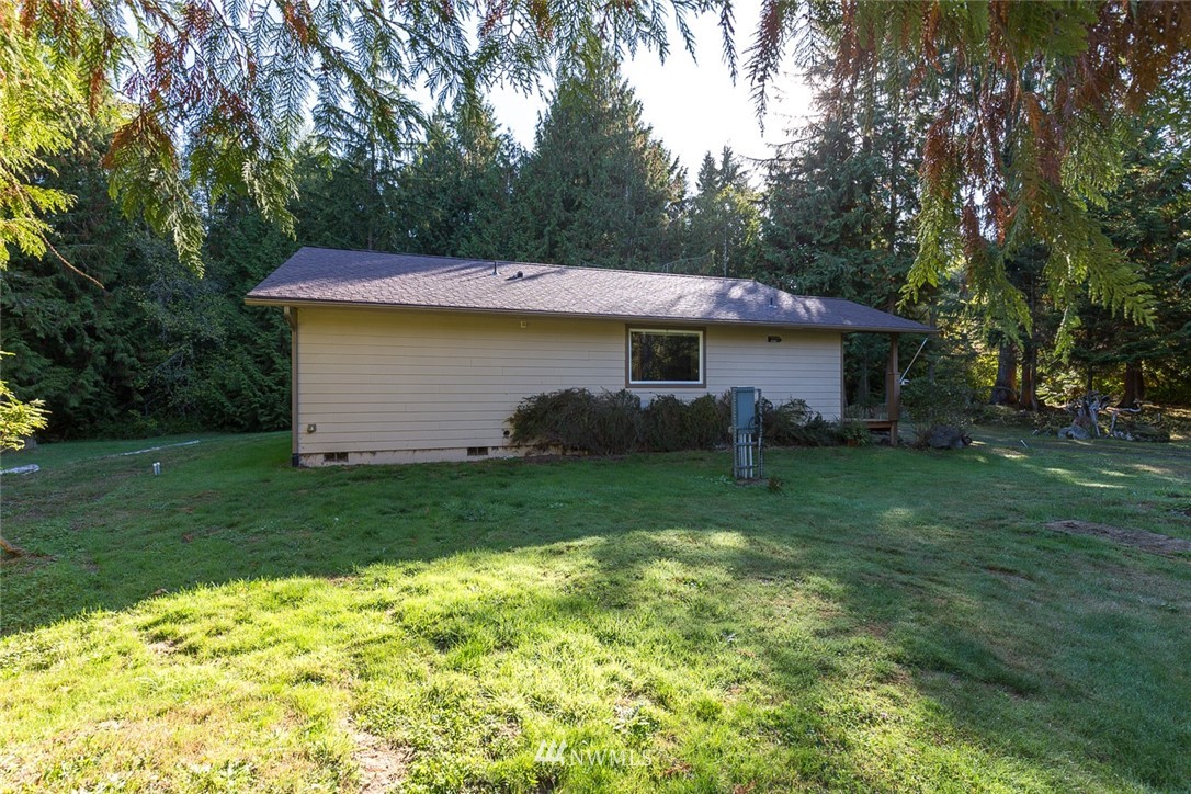 811 Pearce Road Port Angeles, WA 98362 - Photo 28 of 40 Gallery Image 28