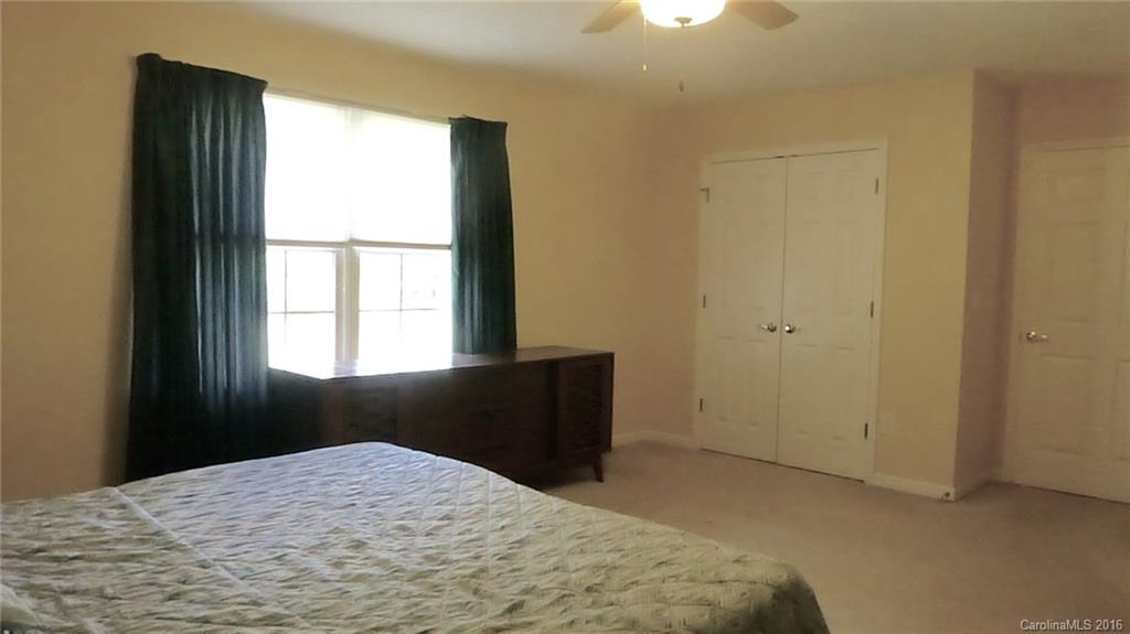 643 High Quarry Road, Unit 643 Hendersonville, NC 28791 - Photo 11 of 22 Gallery Image 11