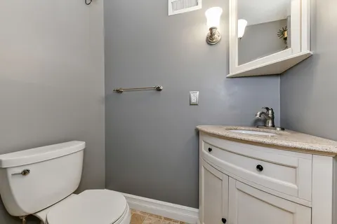 $995,000 | 4 Fresh Pond Place, Cambridge, MA 02138