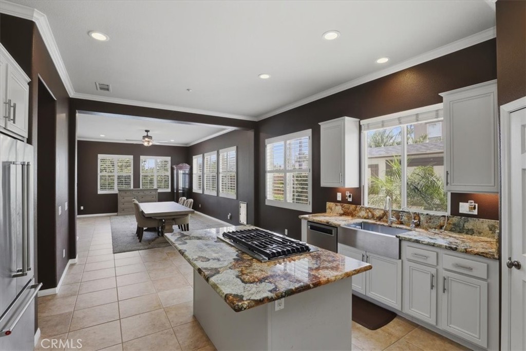 1125 Pamplona Drive Riverside, CA 92508 - Photo 14 of 42