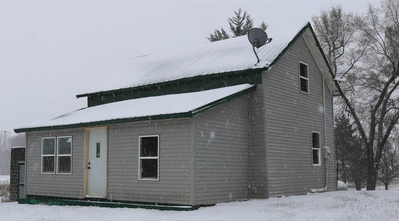 8891 Buchanan Road Middleton, MI 48856 - Photo 2 of 29 1895292-1.JPG
