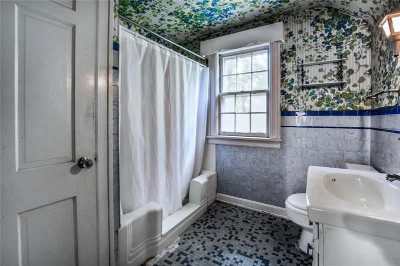 5629 Meridian Road Gibsonia, PA 15044 - Photo 18 of 24 Gallery Image 18