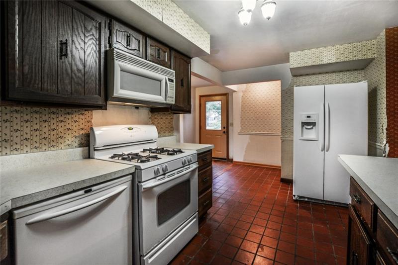 5629 Meridian Road Gibsonia, PA 15044 - Photo 6 of 24 Gallery Image 6