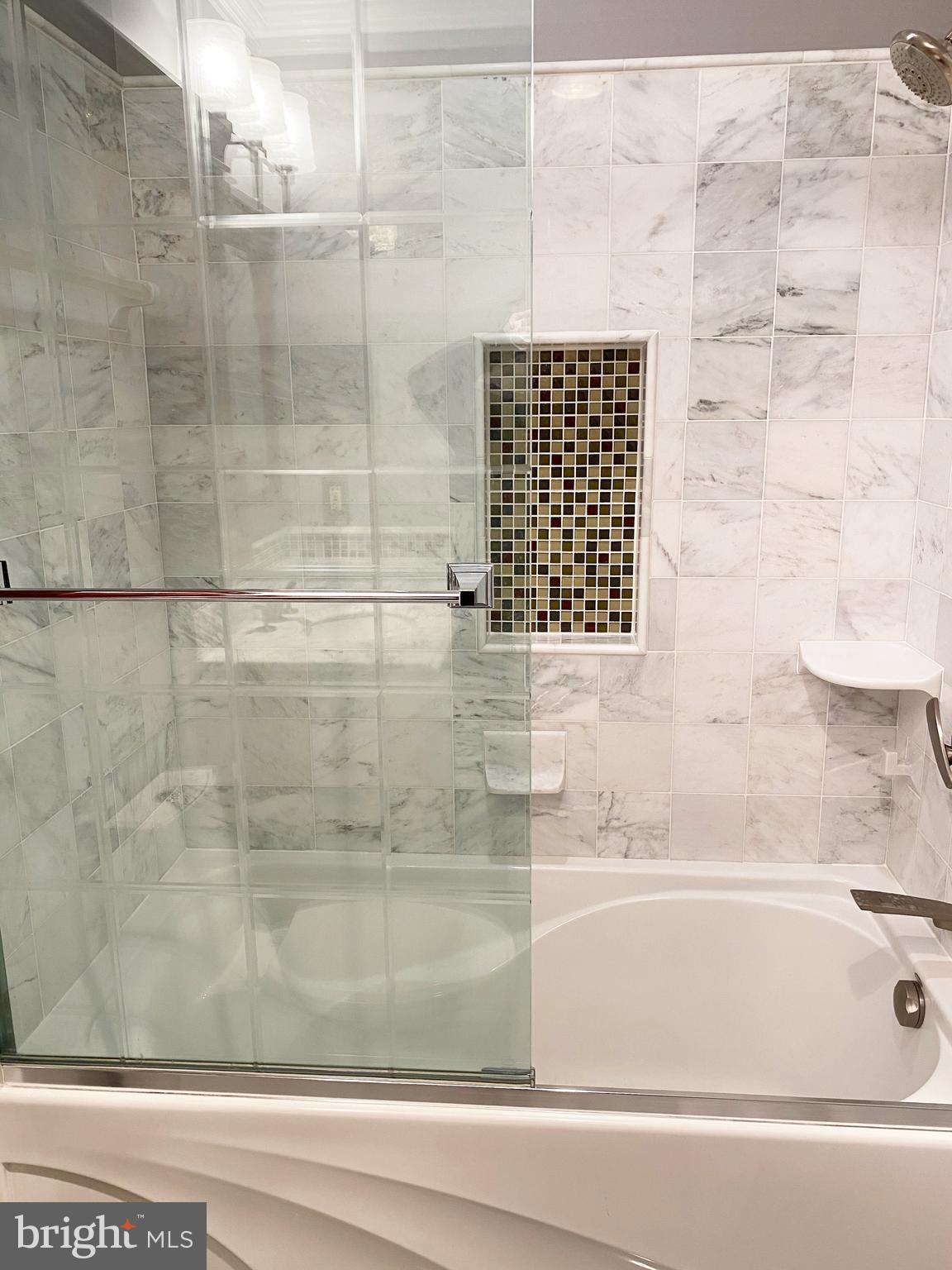 7822 Harrowgate Circle, Unit 111 Springfield, VA 22152 - Photo 18 of 26