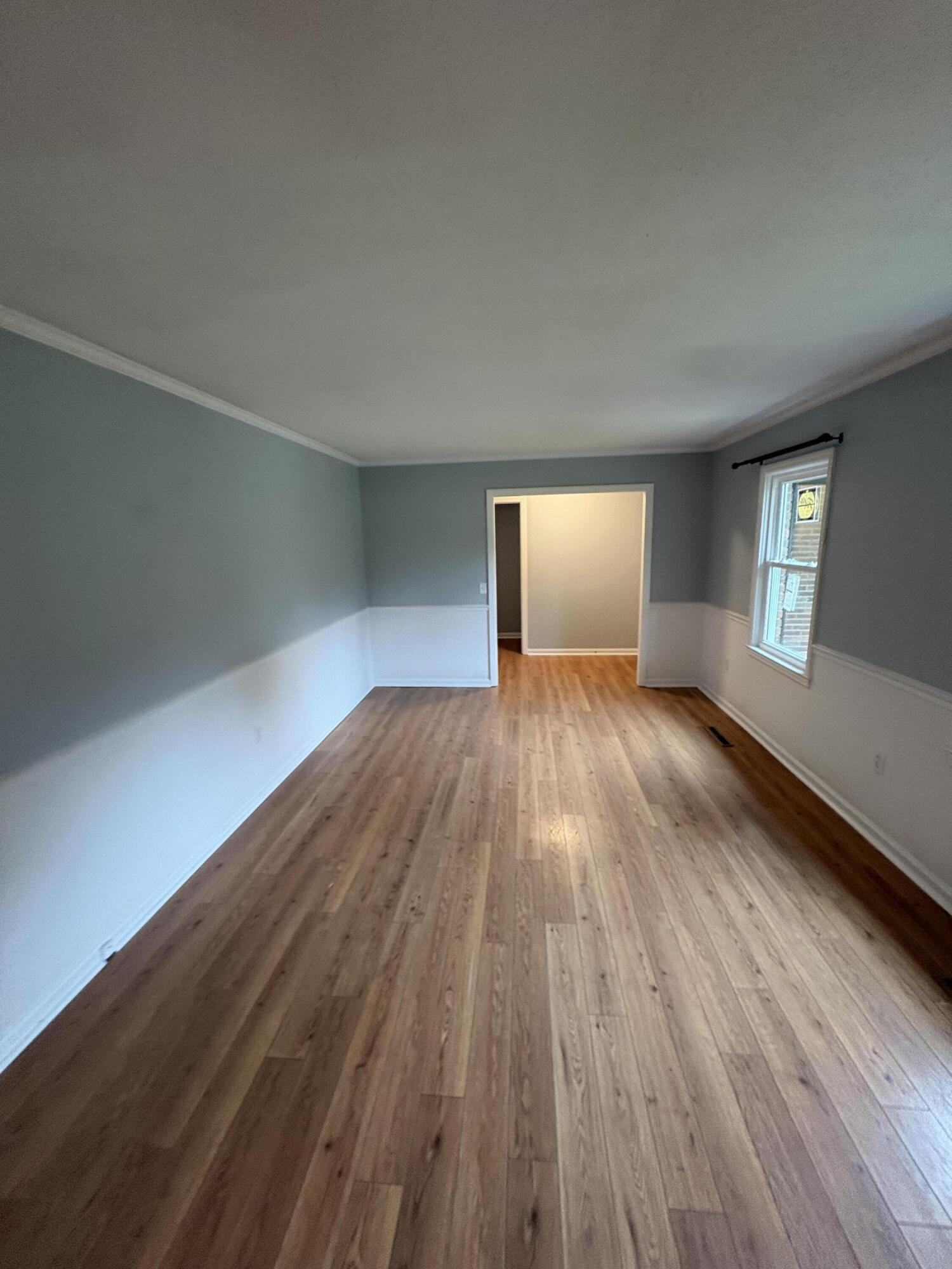 605 Lynnwood Road Walterboro, SC 29488 - Photo 19 of 29 Living Room 2 - 605 Lynnwood Road