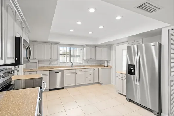 $999,000 | 618 Conn Way, Vero Beach, FL 32963