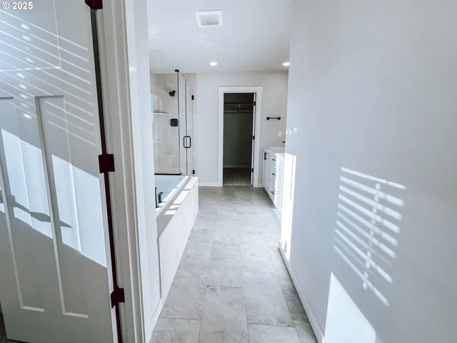 $650,400 | 2510 South 6th Way, Ridgefield, WA 98642