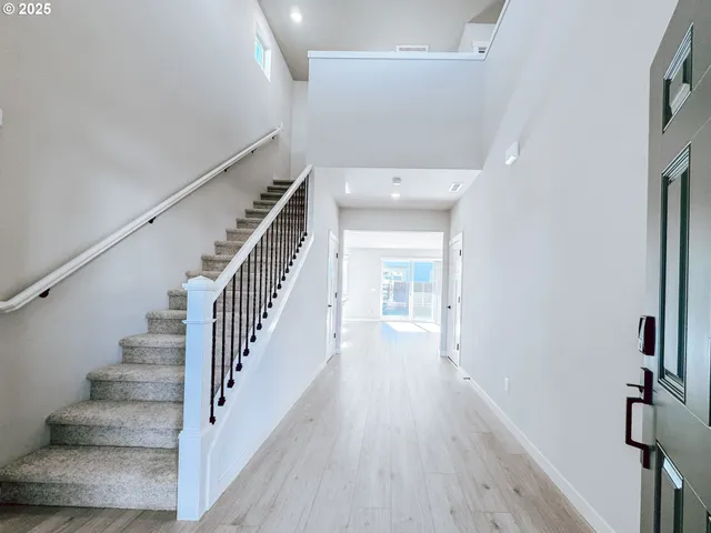 $650,400 | 2510 South 6th Way, Ridgefield, WA 98642