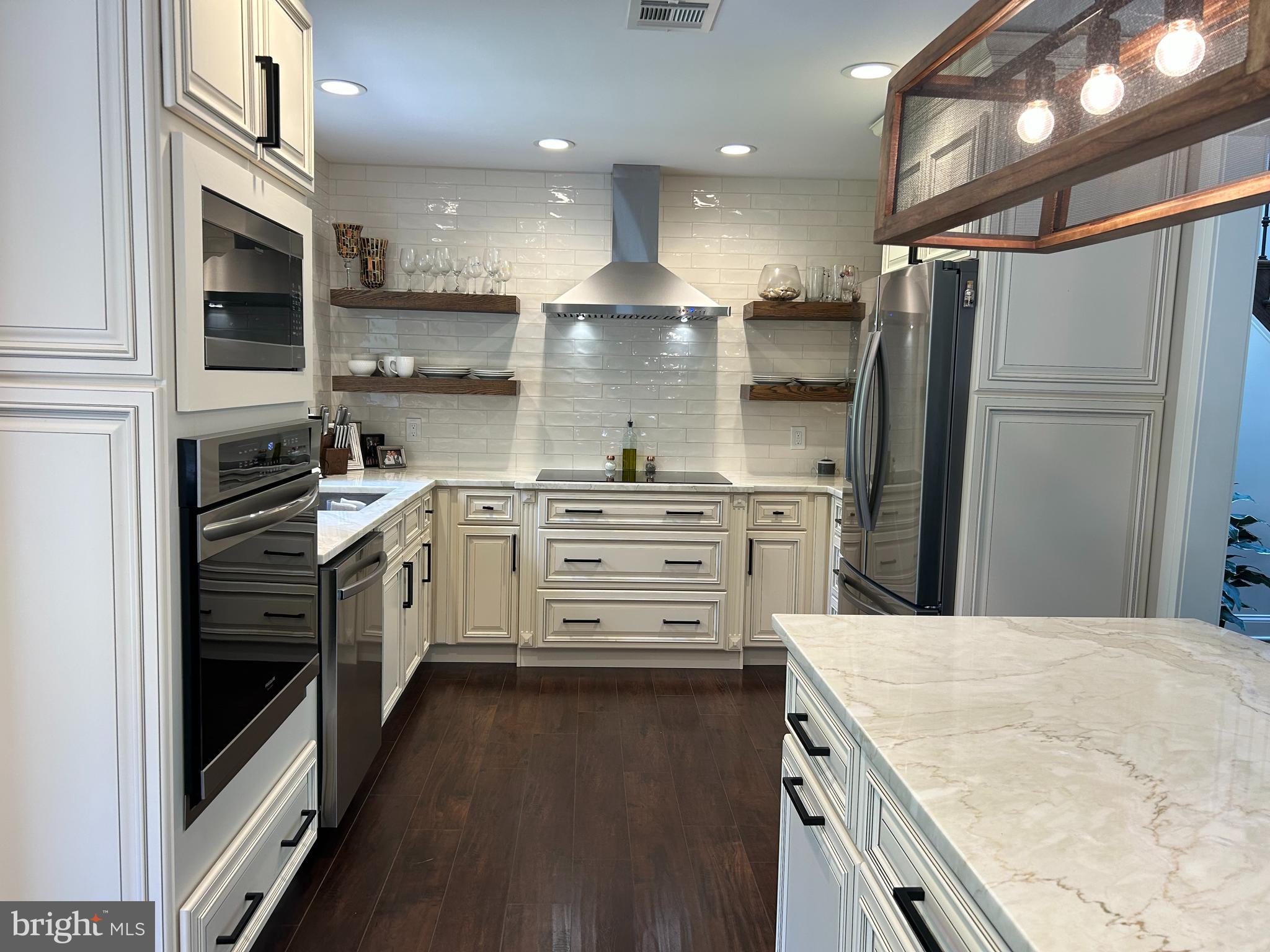 902 North Island Road Columbus, NJ 08022 - Photo 3 of 62