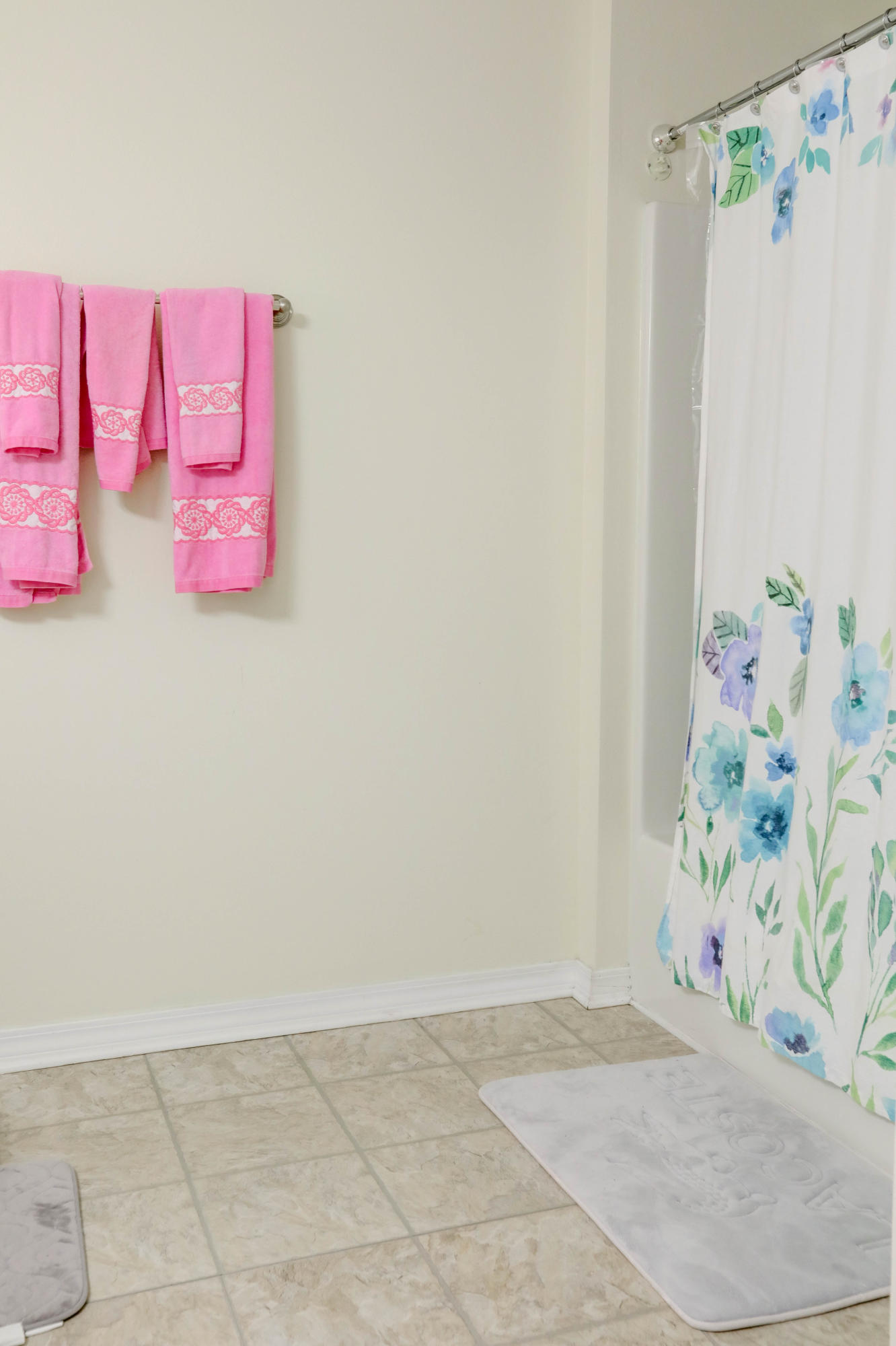 6803 Cedar Ridge Circle Milton, FL 32570 - Photo 26 of 26 a view of bathroom