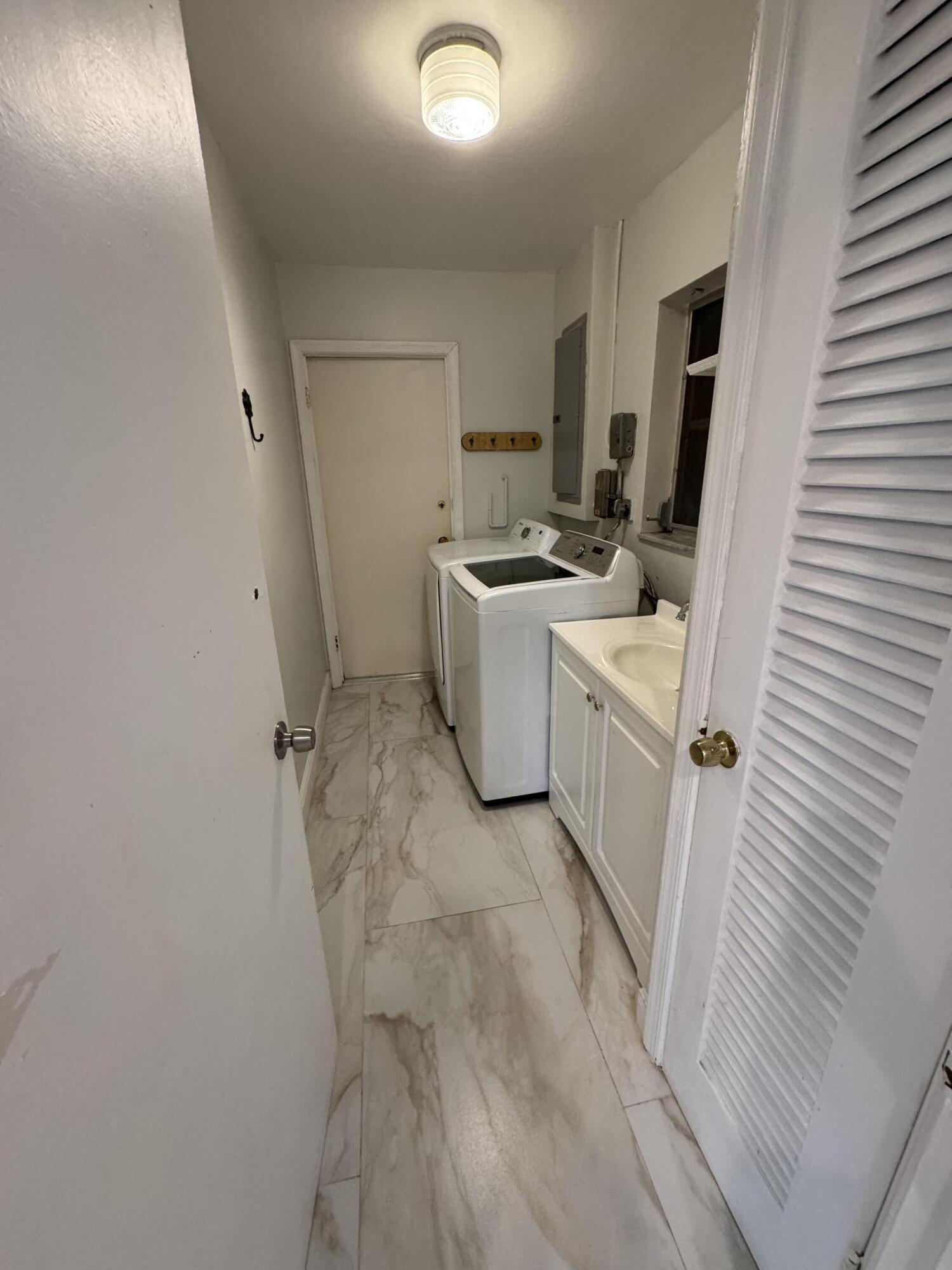 1385 Northwest 6th Street Boca Raton, FL 33486 - Photo 12 of 12 IMG_9326