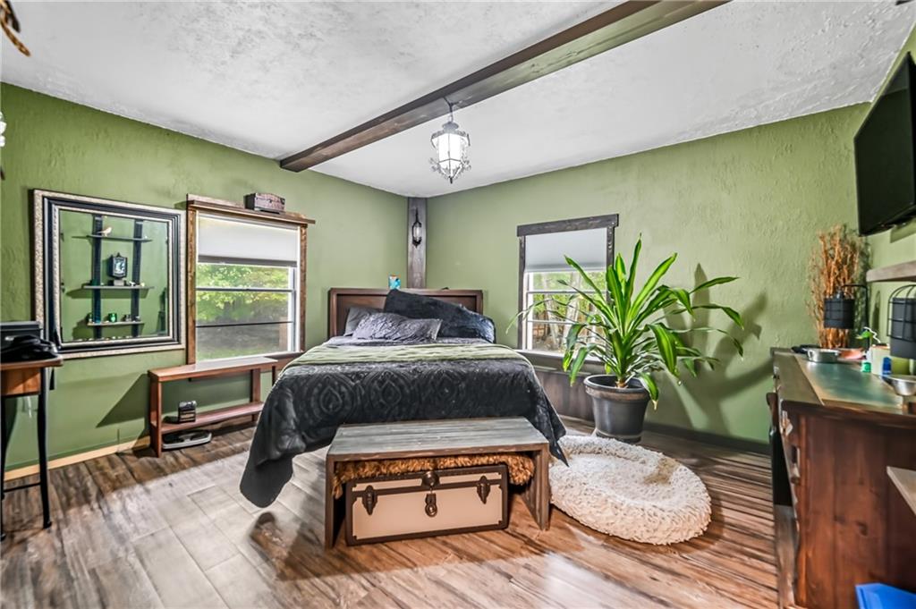 3575 Morefield Road Hermitage, PA 16148 - Photo 25 of 39 a living room with furniture and a flat screen tv