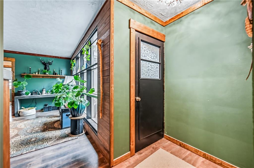 3575 Morefield Road Hermitage, PA 16148 - Photo 31 of 39 a view of an entryway