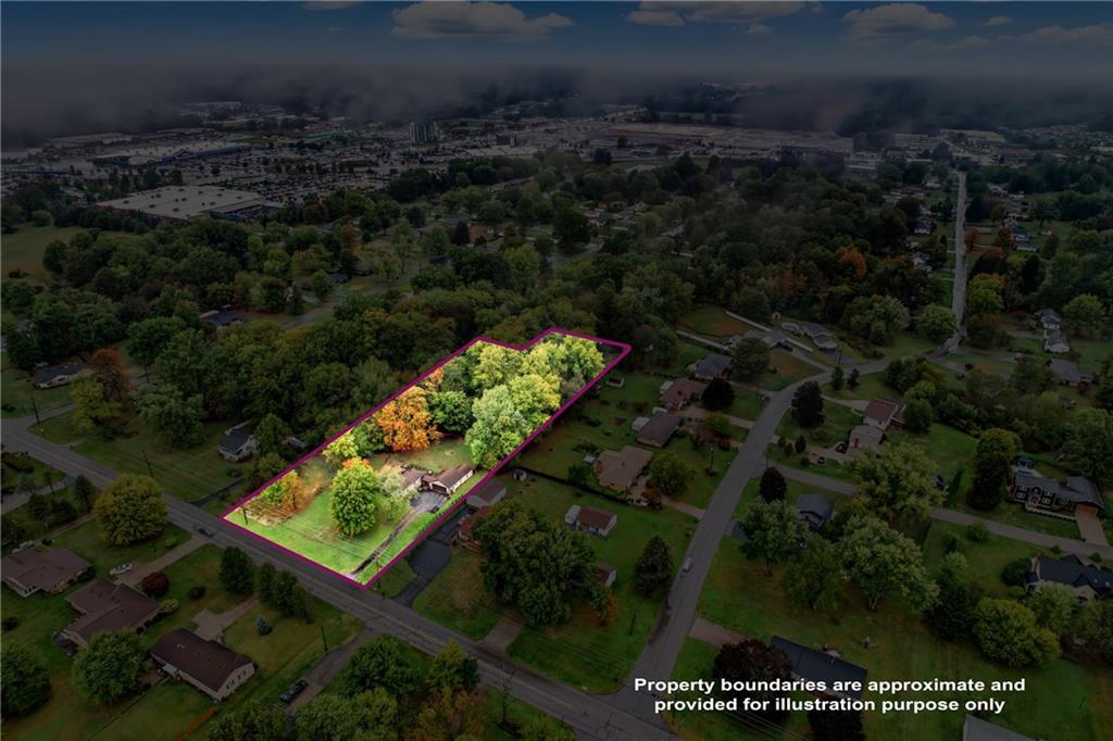 3575 Morefield Road Hermitage, PA 16148 - Photo 38 of 39 an aerial view of a residential houses with outdoor space