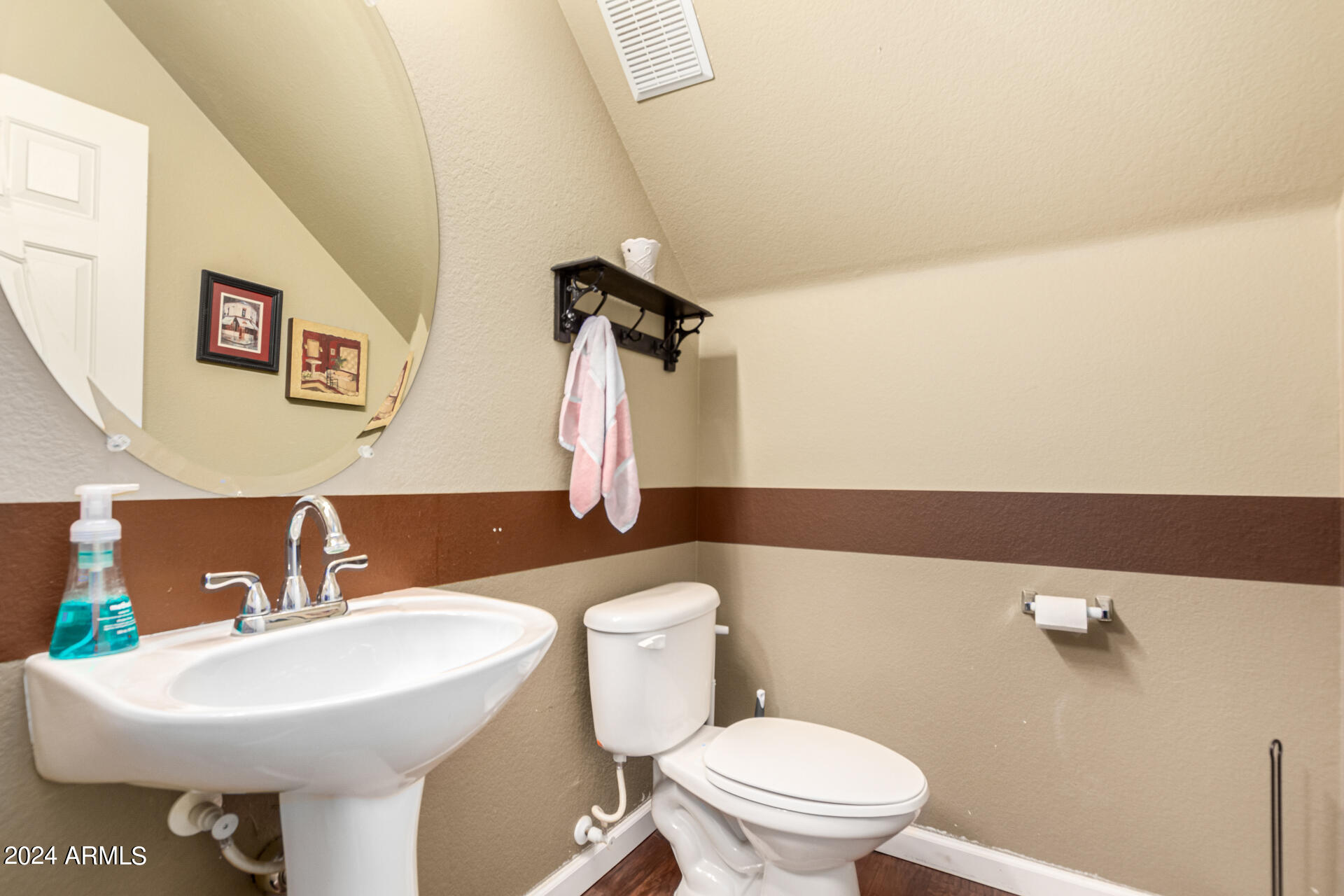 1702 East Bell Road, Unit 157 Phoenix, AZ 85022 - Photo 11 of 29 15-Bell