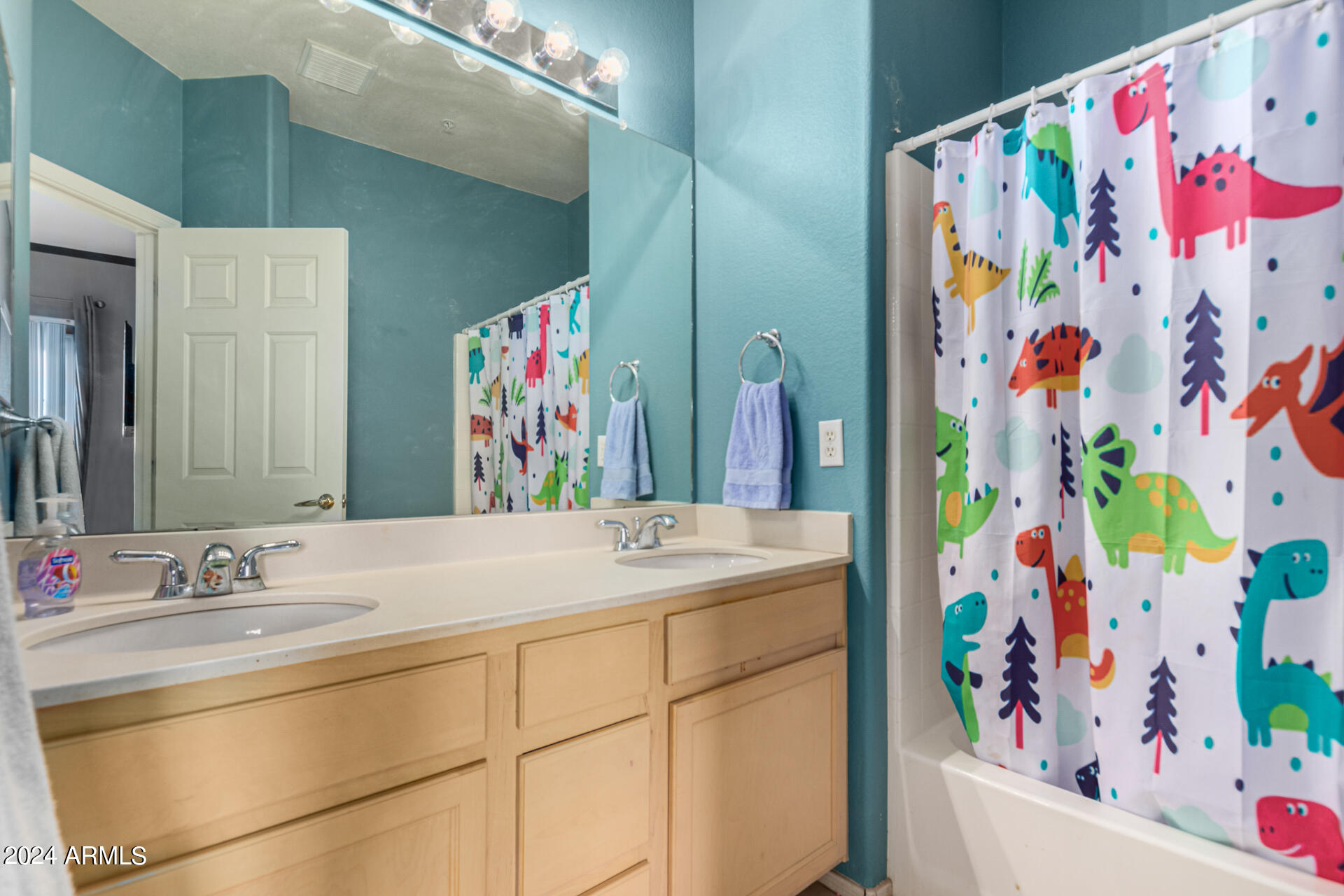 1702 East Bell Road, Unit 157 Phoenix, AZ 85022 - Photo 21 of 29 24-Bell