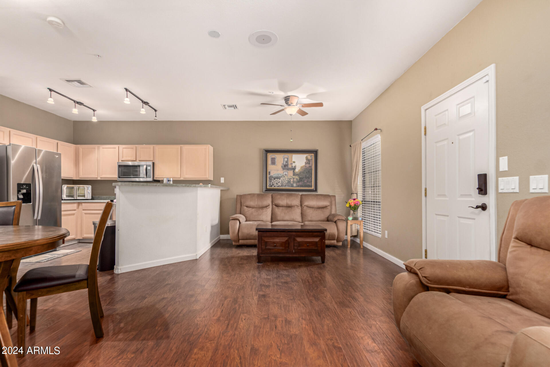 1702 East Bell Road, Unit 157 Phoenix, AZ 85022 - Photo 4 of 29 08-Bell