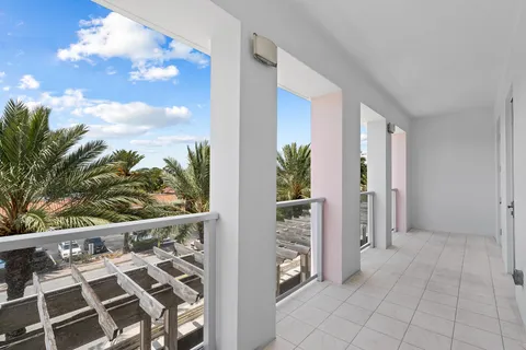 $1,200,000 | 455 East Palmetto Park Road, Unit 3W, Boca Raton, FL 33432