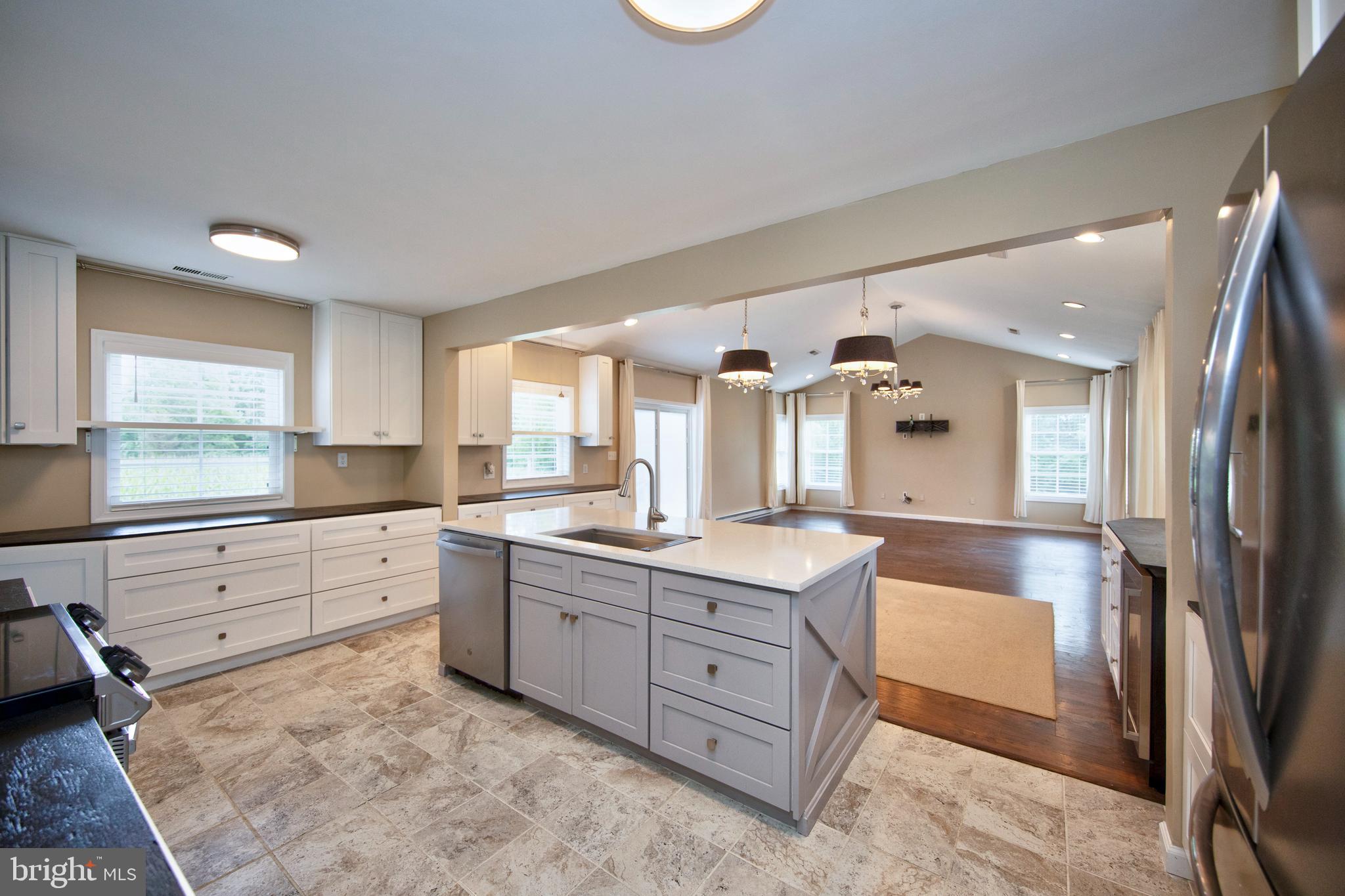 1301 Philadelphia Road Joppa, MD 21085 - Photo 12 of 54 large kitchen island