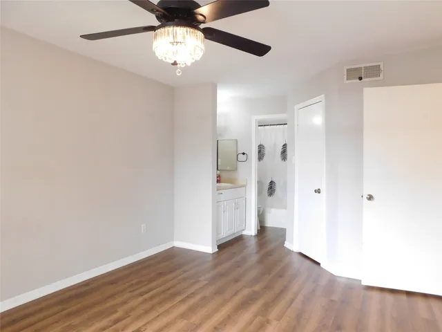 $110,000 | 10101 South Gessner Road, Unit 912, Houston, TX 77071