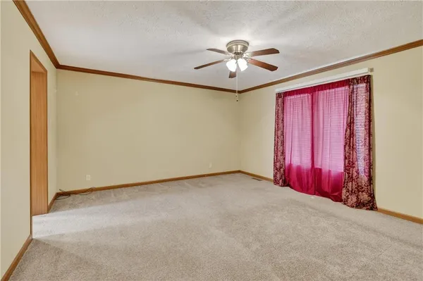 $110,000 | 202 North Delaware Avenue, Columbus, KS 66725