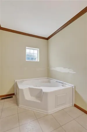 $110,000 | 202 North Delaware Avenue, Columbus, KS 66725