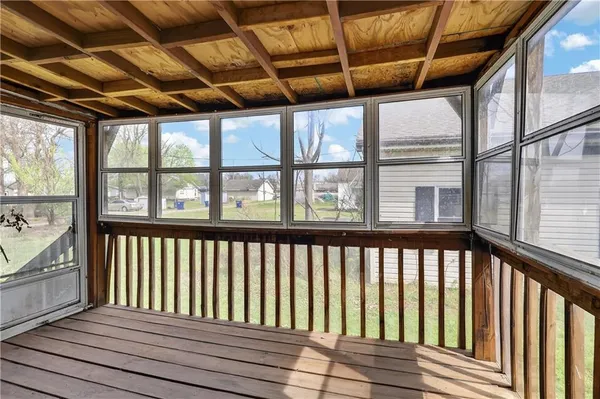 $110,000 | 202 North Delaware Avenue, Columbus, KS 66725