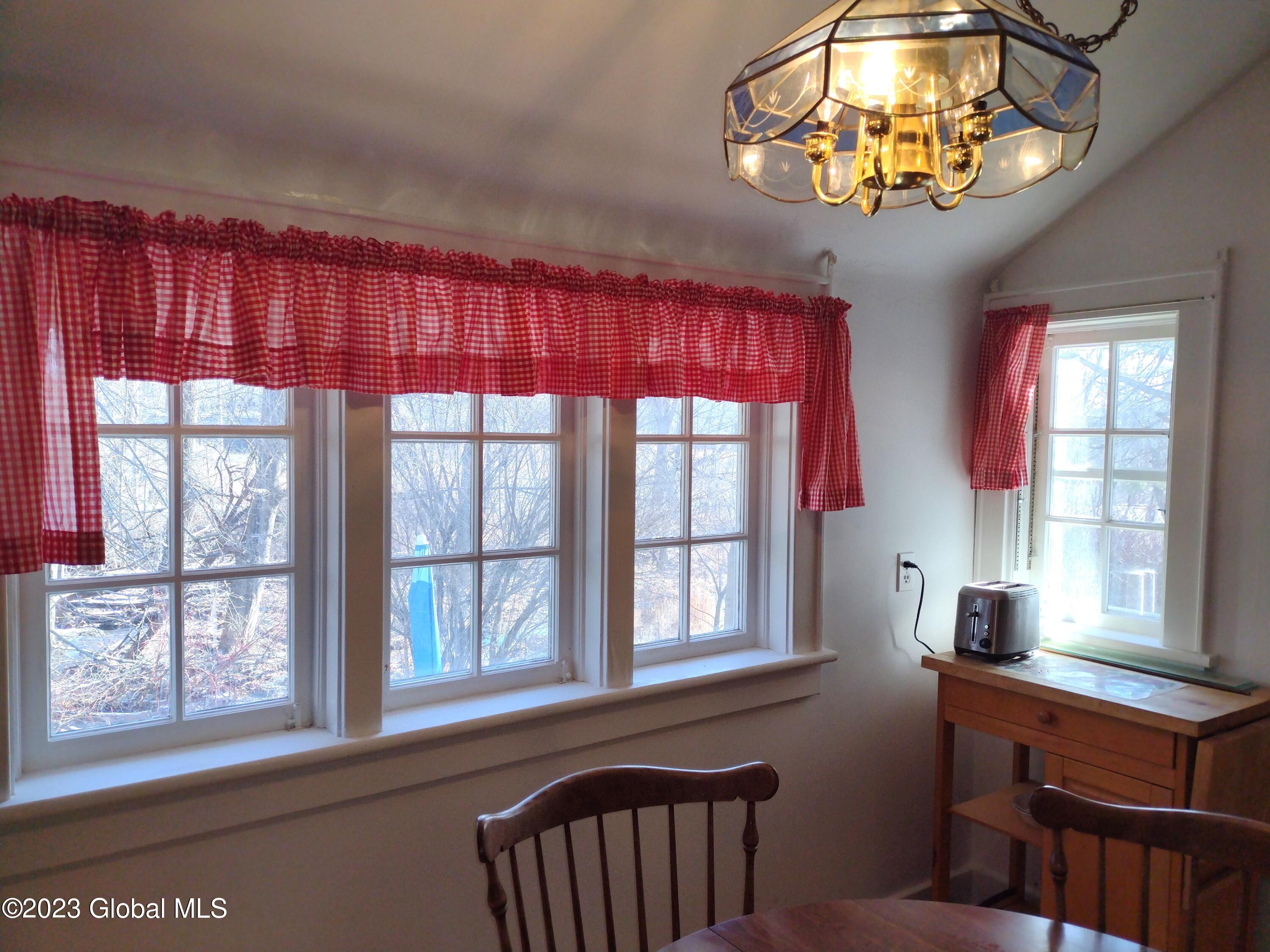 20 Schermerhorn Road Rotterdam, NY 12306 - Photo 12 of 37 IMG_20230115_105721797