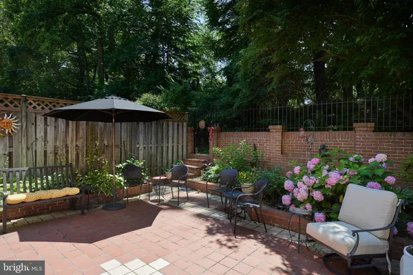 $1,300,000 | 2712 Unicorn Lane Northwest, Washington, DC 20015