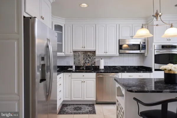 $1,300,000 | 2712 Unicorn Lane Northwest, Washington, DC 20015