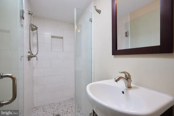 $1,300,000 | 2712 Unicorn Lane Northwest, Washington, DC 20015