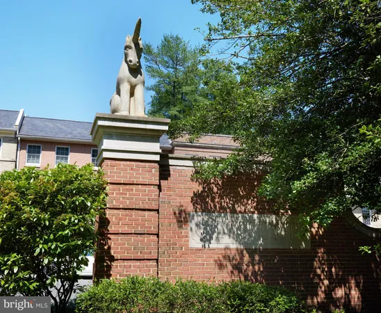 $1,300,000 | 2712 Unicorn Lane Northwest, Washington, DC 20015