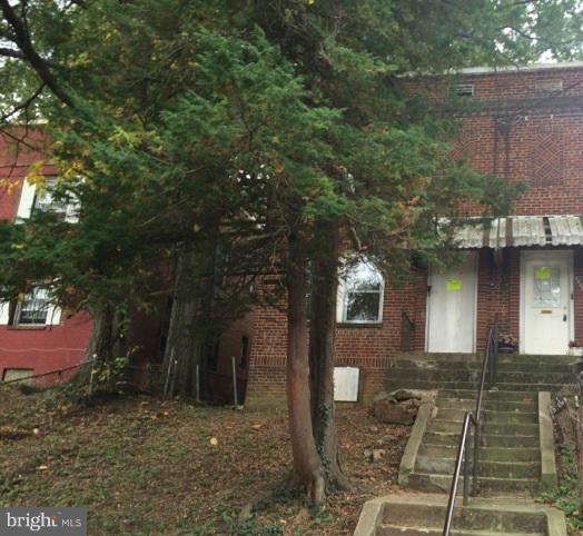 4065 Grant Street Northeast Washington, DC 20019 - Photo 2 of 11 Exterior (Front)