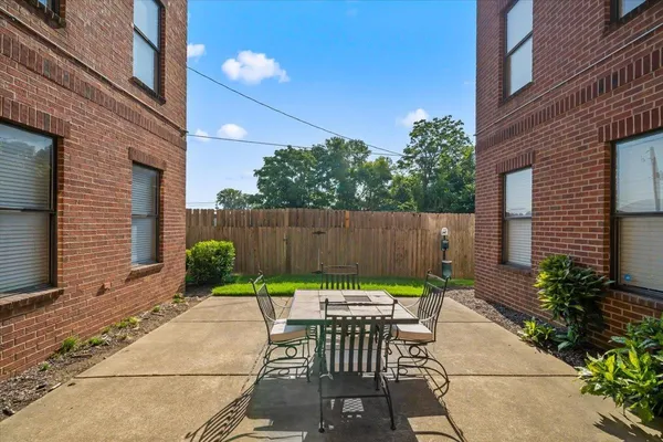 $216,000 | 720 Litty Court, Unit 104, Memphis, TN 38103