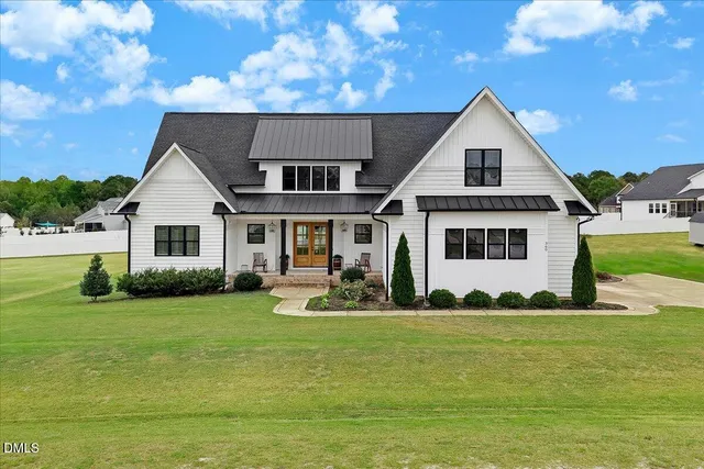 $699,999 | 360 Snowbell Street, Four Oaks, NC 27524