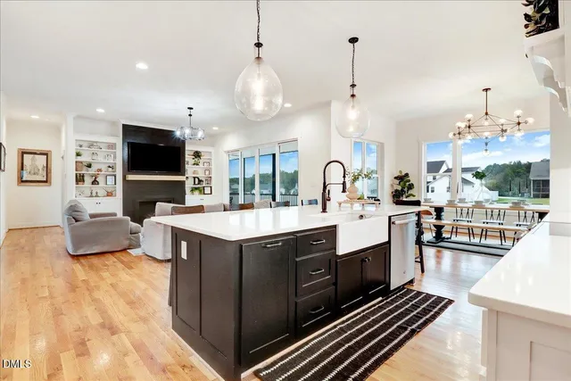 $699,999 | 360 Snowbell Street, Four Oaks, NC 27524