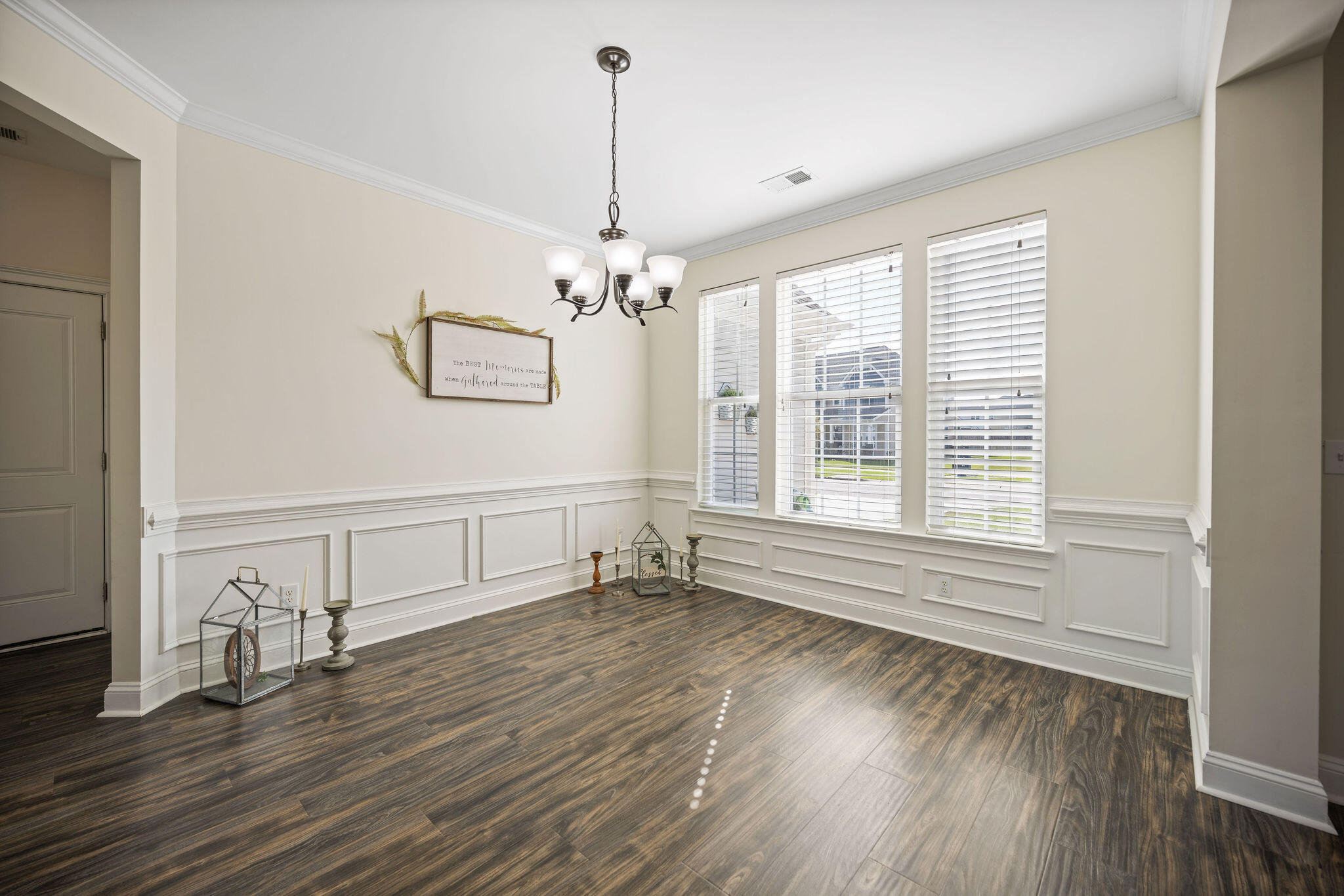 122 Koban Dori Road Summerville, SC 29486 - Photo 11 of 68 Dining Room