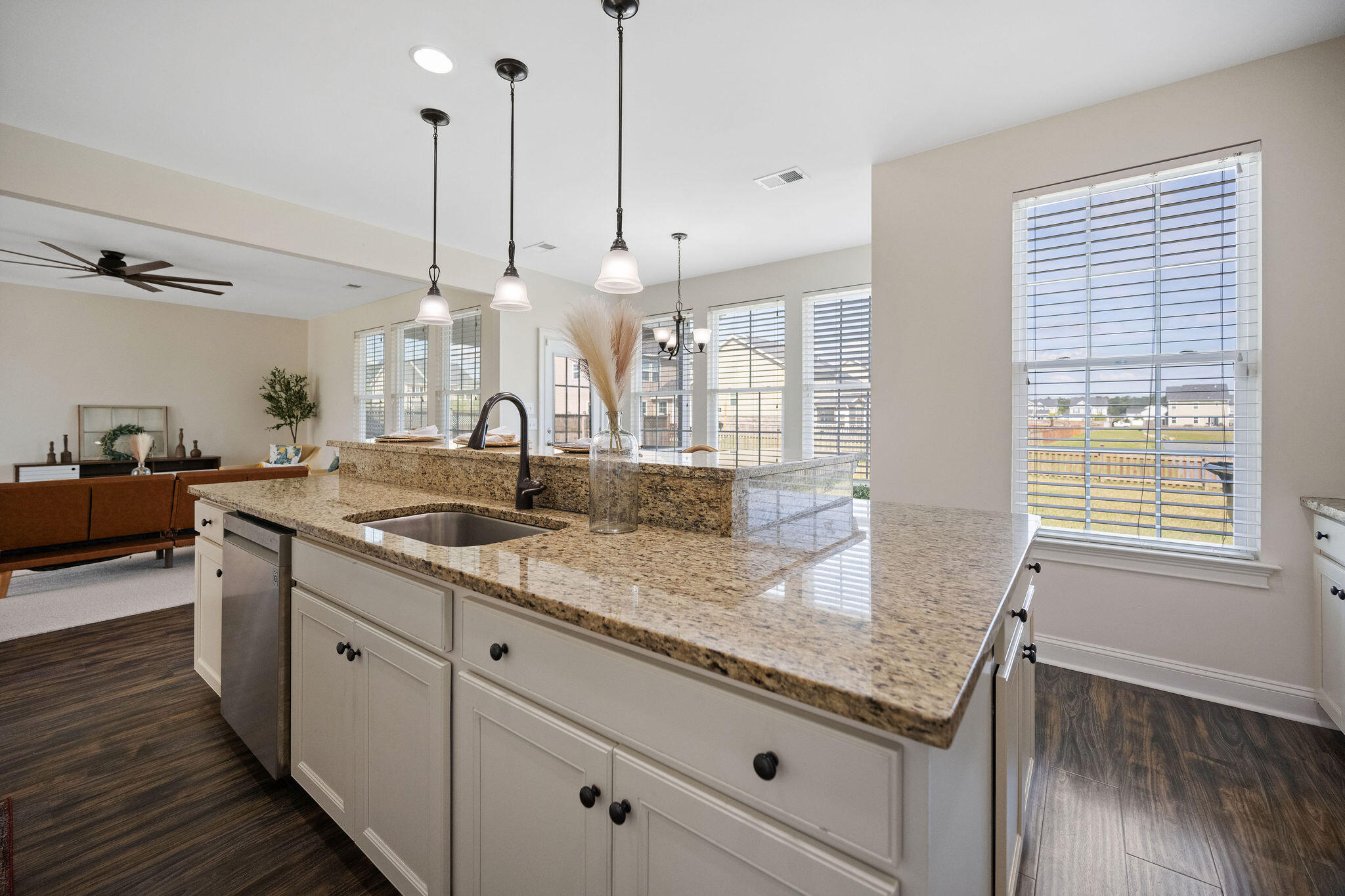 122 Koban Dori Road Summerville, SC 29486 - Photo 25 of 68 Breakfast Bar