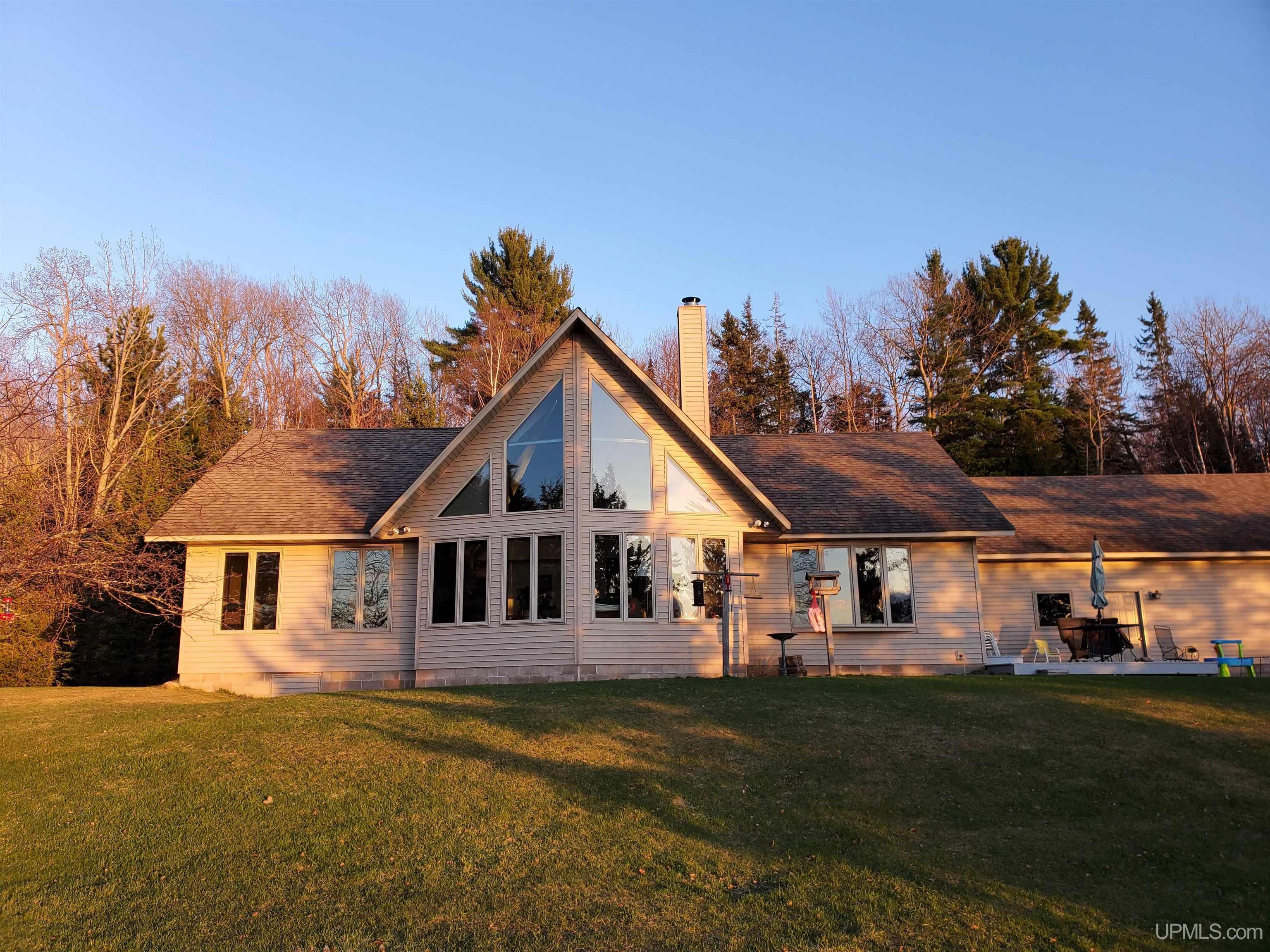 14828 Pequaming Road Lanse, MI 49946 - Photo 6 of 57