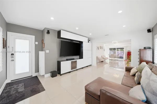 $1,075,000 | 2190 Southwest 20th Street, Miami, FL 33145