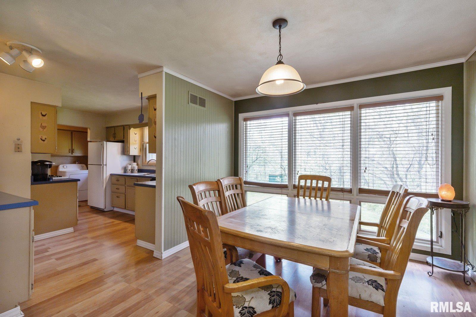 25247 Mallinson Road Geneseo, IL 61254 - Photo 3 of 15 Gallery Image 3