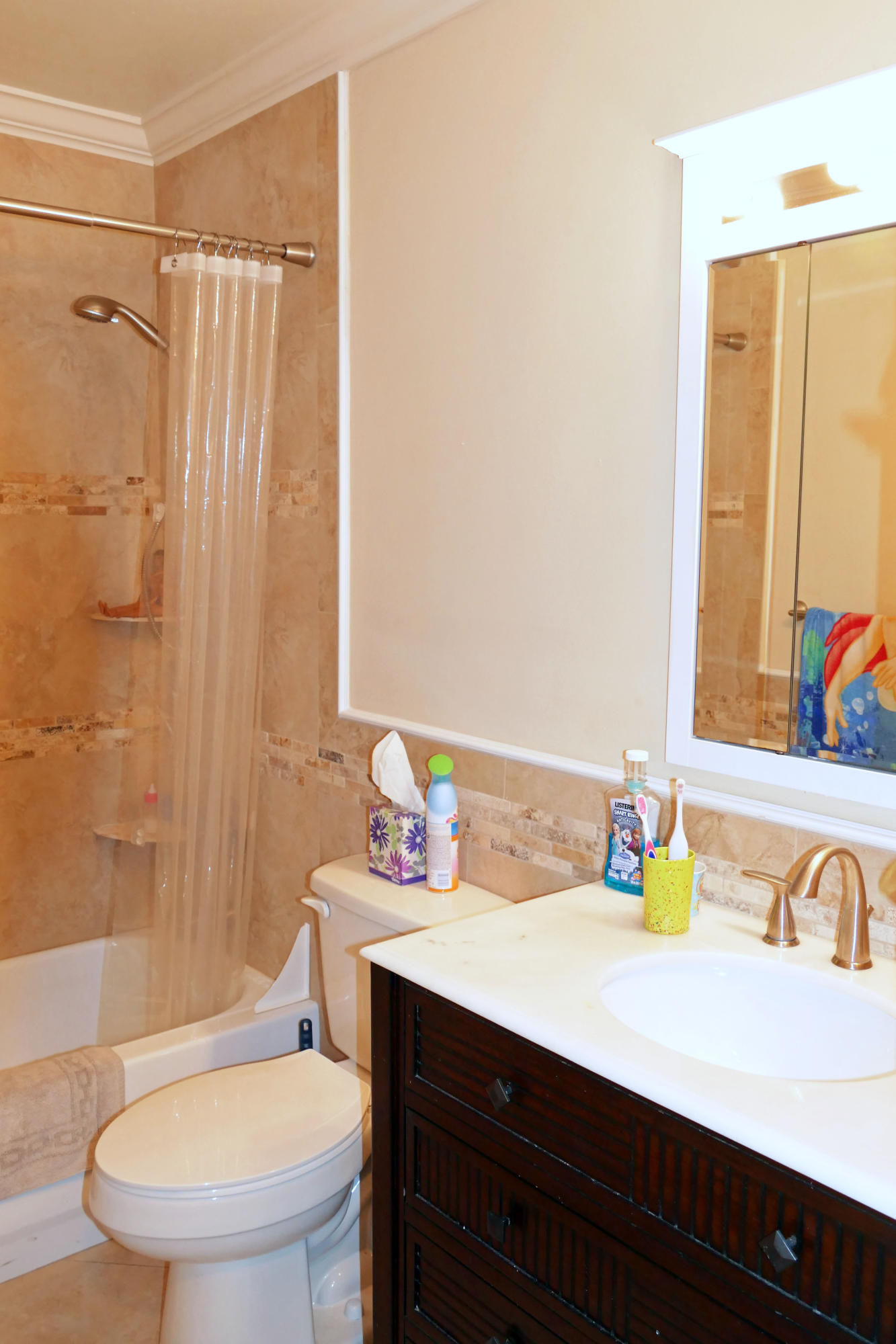 4809 Brandywine Drive Boca Raton, FL 33487 - Photo 17 of 32 Hall Bathroom