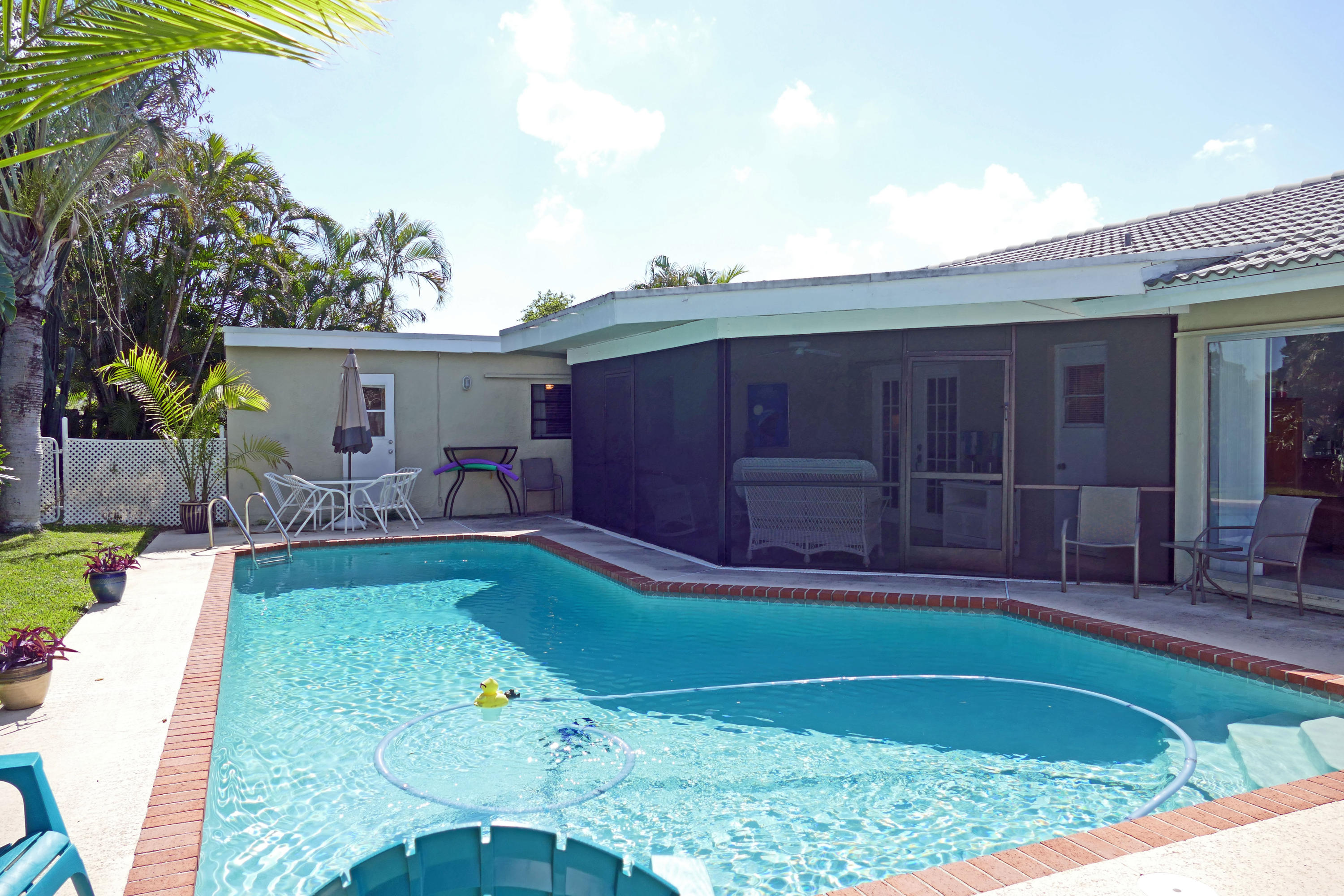 4809 Brandywine Drive Boca Raton, FL 33487 - Photo 25 of 32 Exterior Back & Pool